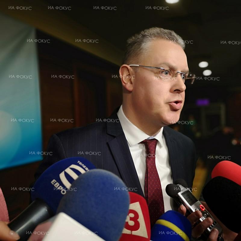 Европейски избори 2019: Александър Андреев, ЦИК: Има забавяне в обработването на изборните книжа във Враца заради грешно попълнен протокол в една от секциите