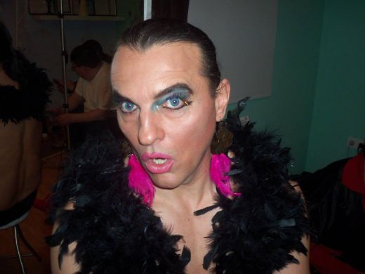 Деян Икебаната: Поли Генова не ме впечатлява с късите си крака и дебелия си задник