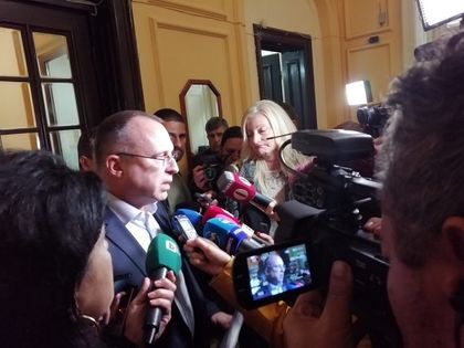 Министър Румен Порожанов: В момента готвим изменения, така че да се облекчат пробите за биологичното производство до техния минимален размер, изискуем по регламент