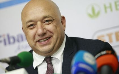 Спортното министрество се заема със сигурността на спортните обекти