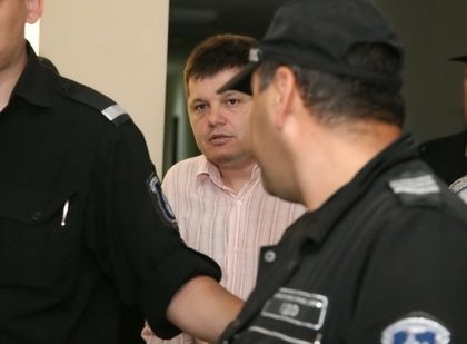 Топкриминалистът Ботьо Ботев сензационно: Кела допусна фатална грешка, снабди с пушка убиец! Той е продукт на Стоил Славов от СИК, който бе взривен!