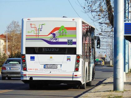 Стреляха по два нови рейса в Пловдив (СНИМКИ)