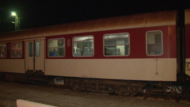 Кошмар във влака! Нередовен пътник от Каспичан направи невиждан екшън