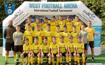 Ботев грабна титлата на международния турнир Juniors Cup за набор 2004