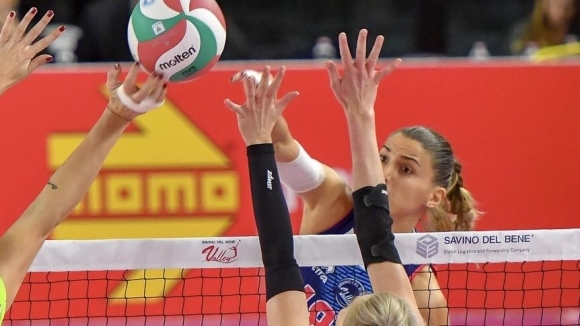 Елица Василева и Скандичи на полуфинал за Купата на Италия