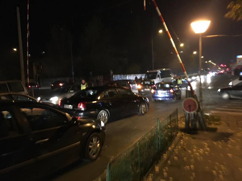 В Пловдив борят задръстванията с регулировчици! Пловдивчани: Още повече объркват движението СНИМКА