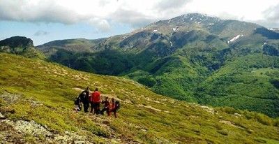 5 часа продължила акцията по спасяването на падналото от скали момче в Тетевен