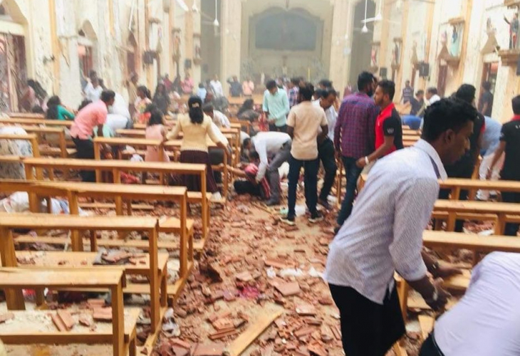 Терор на Великден: Експлозии окървавиха църкви и хотели в Шри Ланка (СНИМКИ/ВИДЕО)