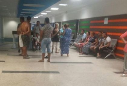Седем с белезници след стрелбата между роми в Шекера, други седем са в болница
