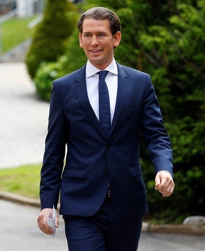 Новото австрийско правителство днес полага клетва пред президента