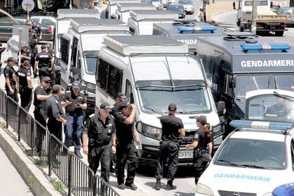 Задържаха още двама от биячите в Асеновград