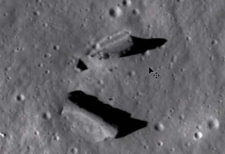 Джордж се порови в сайта на NASA и остана изумен от видяното на Луната (ВИДЕО)