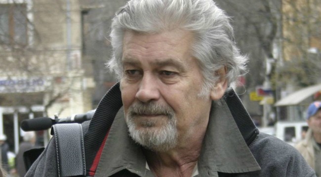 Стефан Данаилов: "Самотата те притиска и ти я търсиш като някакъв наркотик".