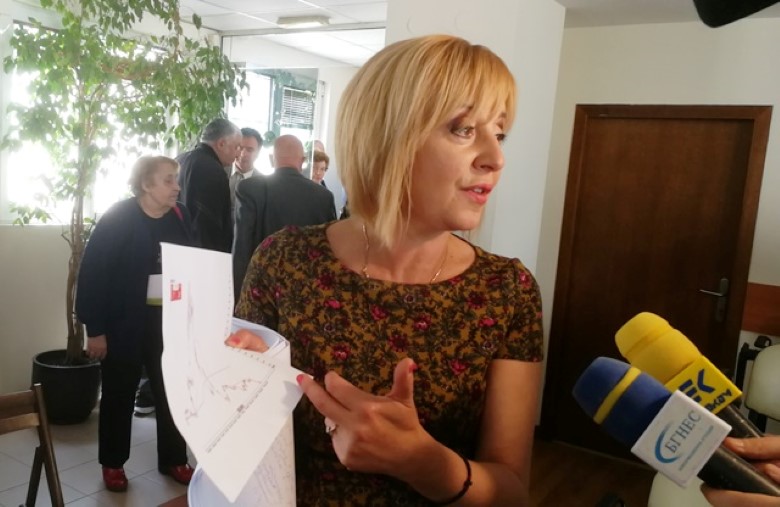Омбудсманът Мая Манолова: Общественото обсъждане на новите цени на тока и парното бе бутафория