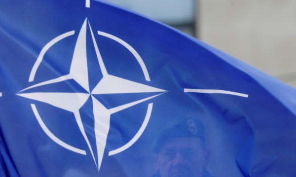 Русия кани НАТО да наблюдава големите военни учения