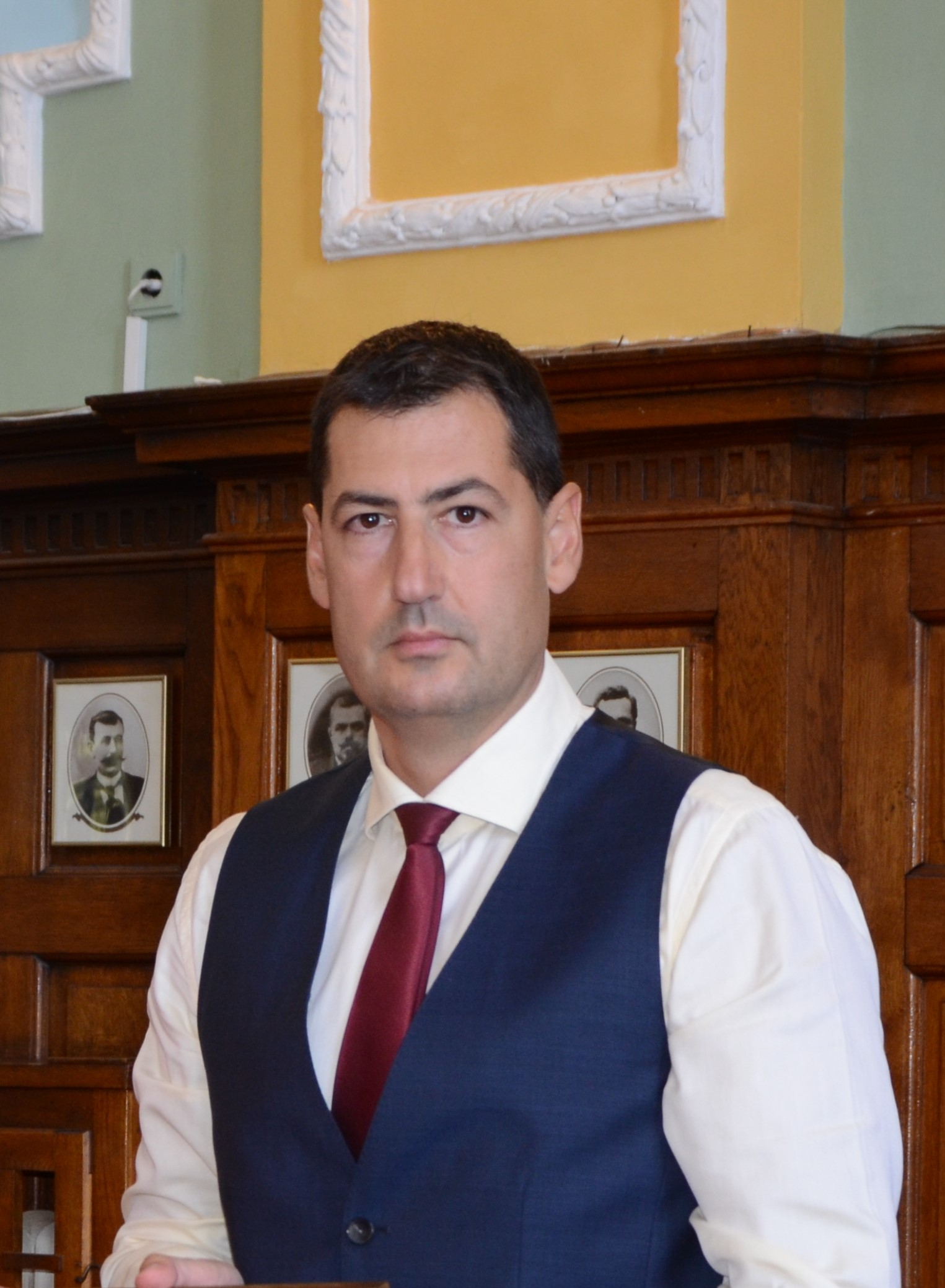 Иван Тотев: Първи ноември е тържество на нашата историческа памет
