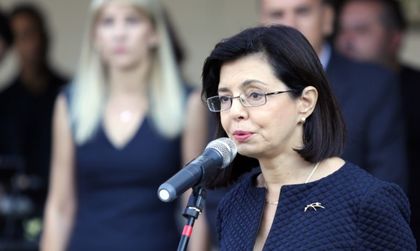 Германия с ултиматум: Заедно за бежанците или край на Шенген