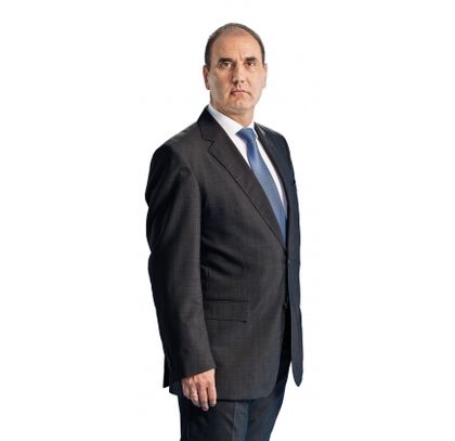 Цветан Цветанов, ГЕРБ: Ценя качествата на летеца на Румен Радев, който дава експертиза, че най-доброто е F-16