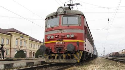 БДЖ пуска още 20 000 места във влаковете за Великден