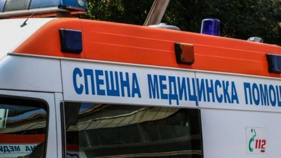 ТЕЖЪК ИНЦИДЕНТ: Бетоновоз прегази мъж на столичната Сточна гара, влачи го няколко метра