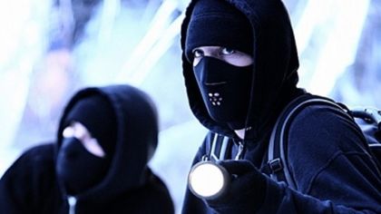 Маскирани обраха денонощен магазин в центъра на Пловдив