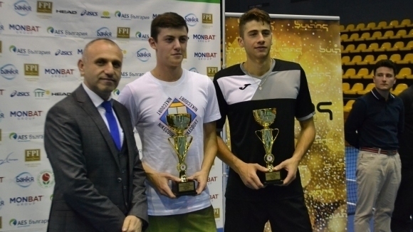 Лазаров и Донски се класираха за четвъртфиналите на двойки на Sofia Open