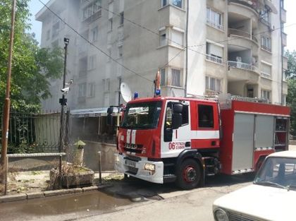 Жена почина при пожар! Самоличността й е неустановена