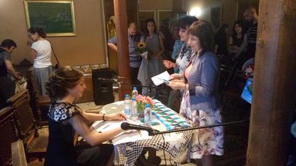 Деветокласничка от Английската дебютира с разкази в Балабановата къща