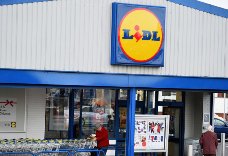 Lidl разкри заплатите на служителите си в България!