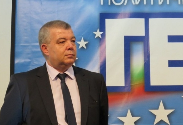 Техническа грешка в медицинската документация довела до уволнението на зам.-здравния министър