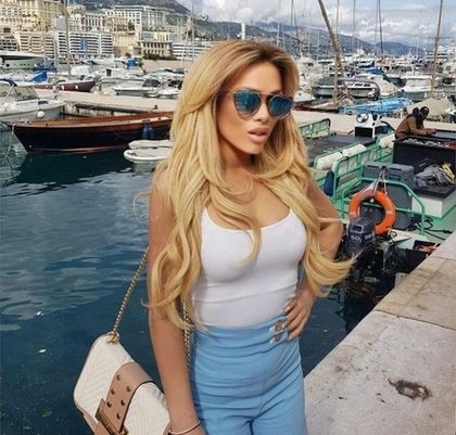Нора Недкова без мъж до себе си, била на сухо от години
