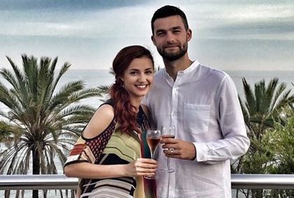 Валя засне филм за майка си Весела Тотева, която не дочака внучето си
