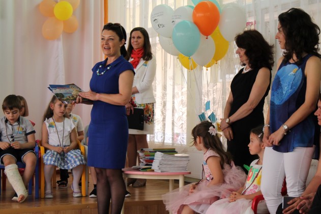 Добрич: Кметът на Община Каварна Нина Ставрева бе гост на тържеството в Детска градина „Здравец“ за изпращането на 30 деца от випуск 2019