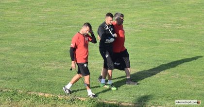 Евтимов извади рамо на тренировка, аут е за месец