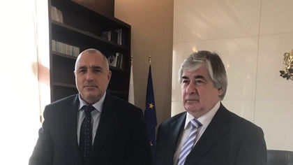 Ето какво си говориха Борисов и руският посланик за 24 май!