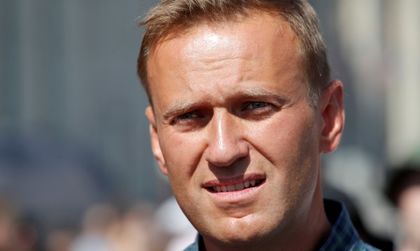 Арестуваха опозиционера Алексей Навални пред дома му