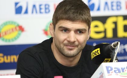 Ясни са носителите на поясите