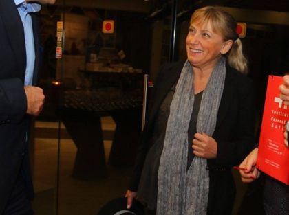 Изписват Елена Йончева с бебето за уикенда