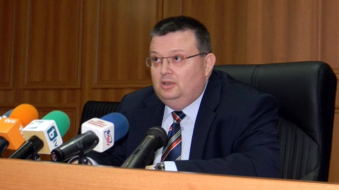 Цацаров хвали пловдивските прокурори за 
