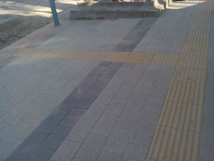 Тротоарите – възстановени, посадени са 353 дървета