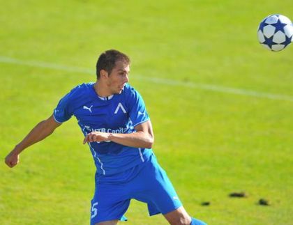 Гонзо предлага нов договор на Йордан Милиев