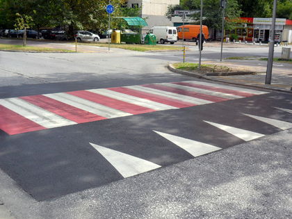 Поредните повдигнати пешеходни пътеки бяха изградени в Пловдив (СНИМКИ)