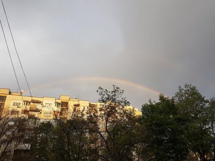 Дъга оцвети небето на Пловдив СНИМКА