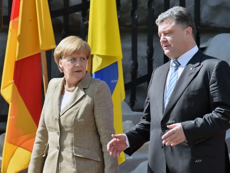 FAZ: Седмица преди втория тур на президентските избори в Украйна: Порошенко посещава Берлин и Париж