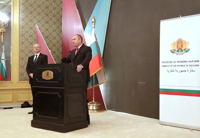 Президентът Румен Радев: Посланици на България в Катар са всички наши успели сънародници