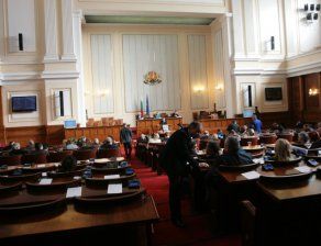 От втория опит - има кворум в парламента