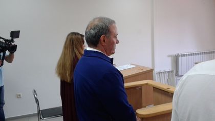Биячът на бременната на АМ 