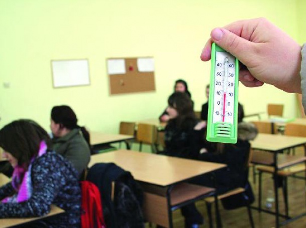 Школски шефове надхитриха студа