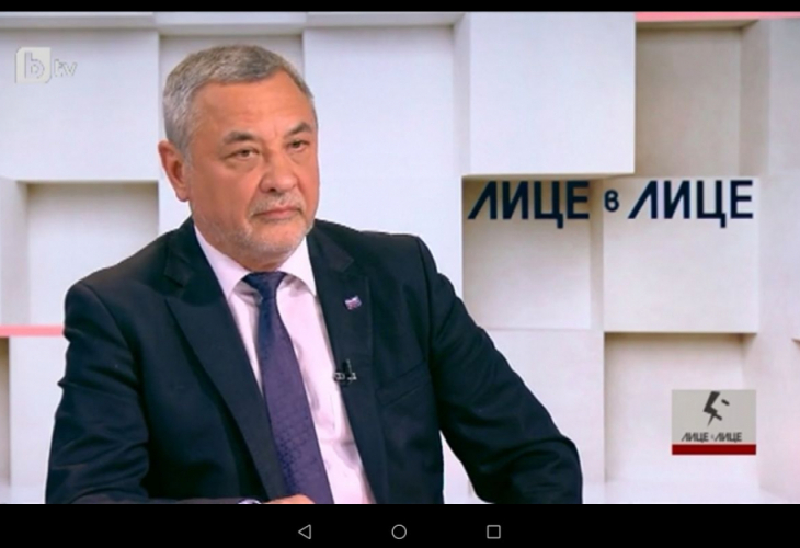 Валери Симеонов: Българските евродепутати трябва да следят нещата в зародиш, а не да скачат при свършен факт