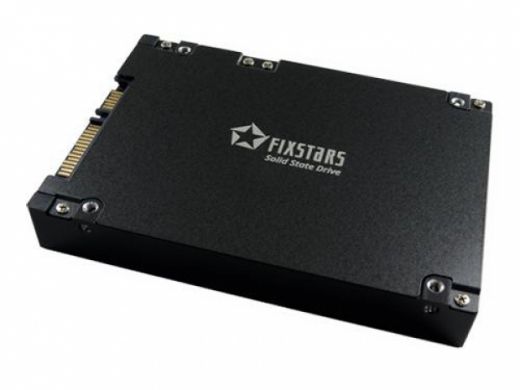 Fixstars представи най-големия в света флаш-диск с информационен обем 13 TB